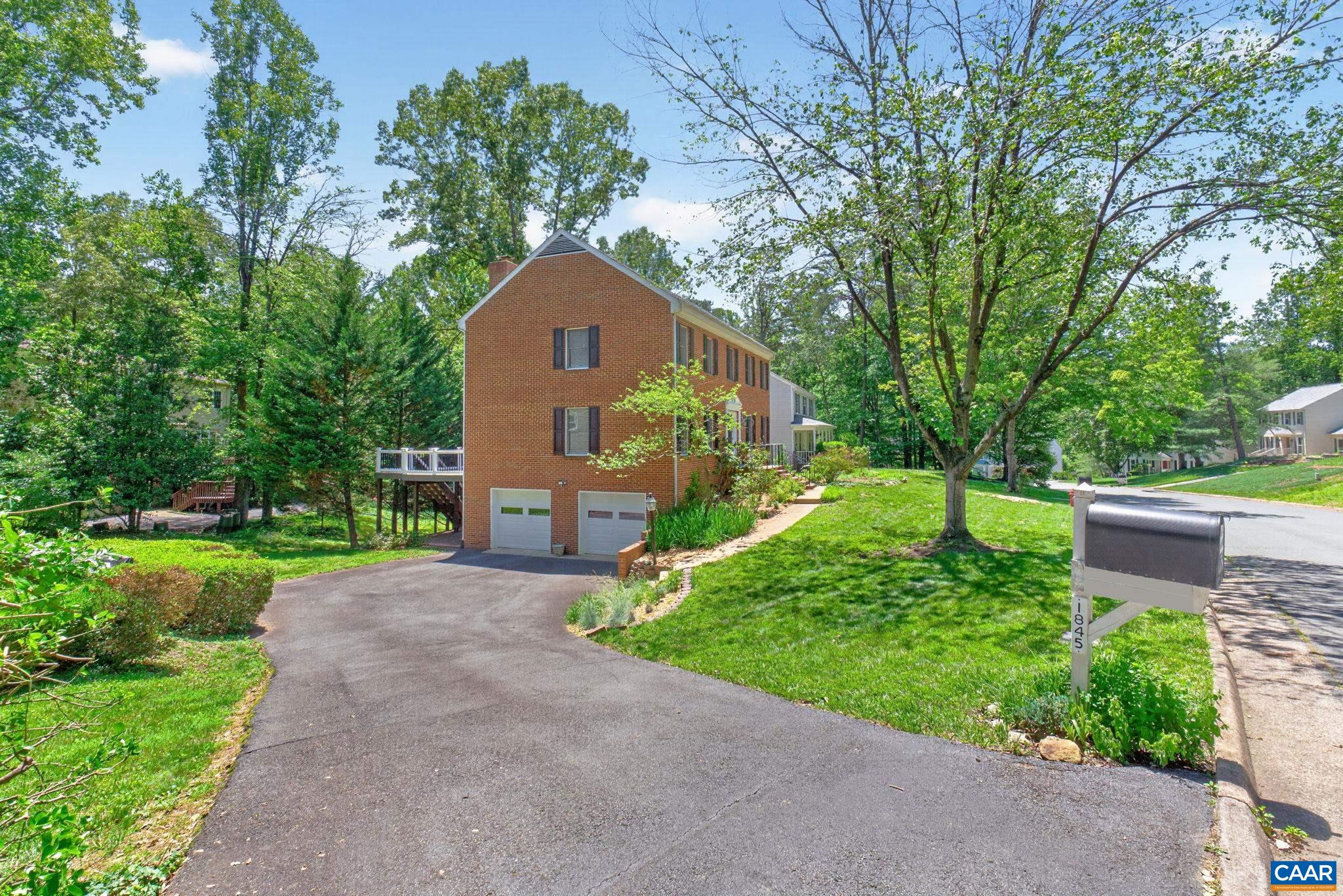 1845 AMBERFIELD DR, CHARLOTTESVILLE, Virginia 22911, 4 Bedrooms Bedrooms, ,2 BathroomsBathrooms,Residential,1845 AMBERFIELD DR,677831 MLS # 677831 1845 AMBERFIELD DR, CHARLOTTESVILLE, Virginia 22911, 4 Bedrooms Bedrooms, ,2 BathroomsBathrooms,Residential,1845 AMBERFIELD DR,677831 MLS # 677831