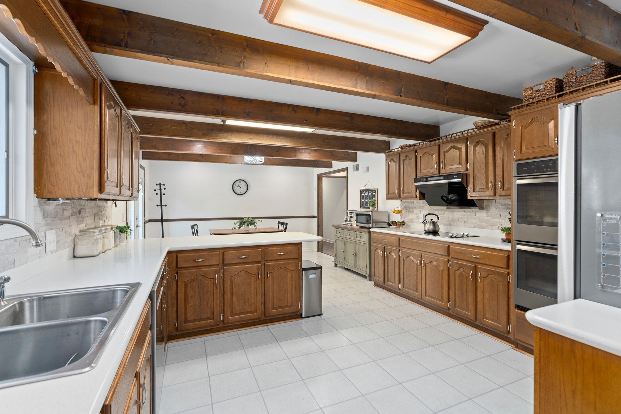 5323 LEE JACKSON HWY, GREENVILLE, Virginia 24440, 4 Bedrooms Bedrooms, ,2 BathroomsBathrooms,Residential,5323 LEE JACKSON HWY,678025 MLS # 678025