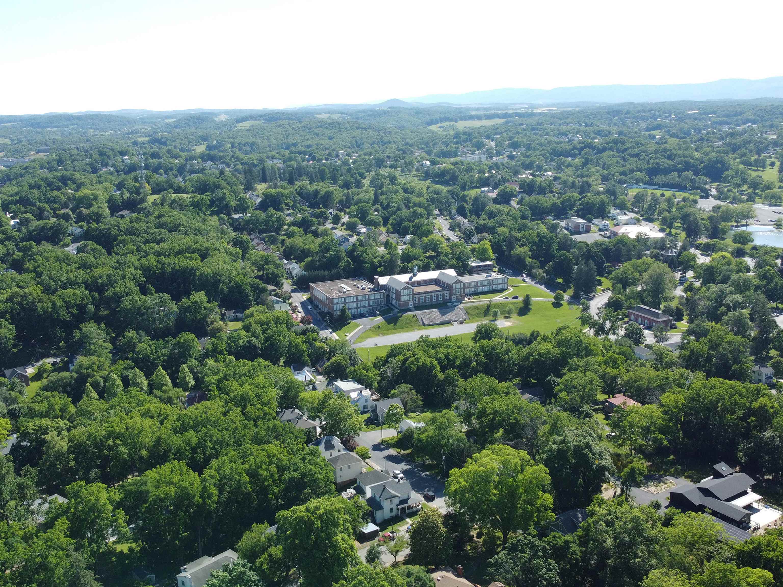 215 VIRGINIA AVE, STAUNTON, Virginia 24401, 2 Bedrooms Bedrooms, ,2 BathroomsBathrooms,Residential,215 VIRGINIA AVE,678027 MLS # 678027 215 VIRGINIA AVE, STAUNTON, Virginia 24401, 2 Bedrooms Bedrooms, ,2 BathroomsBathrooms,Residential,215 VIRGINIA AVE,678027 MLS # 678027