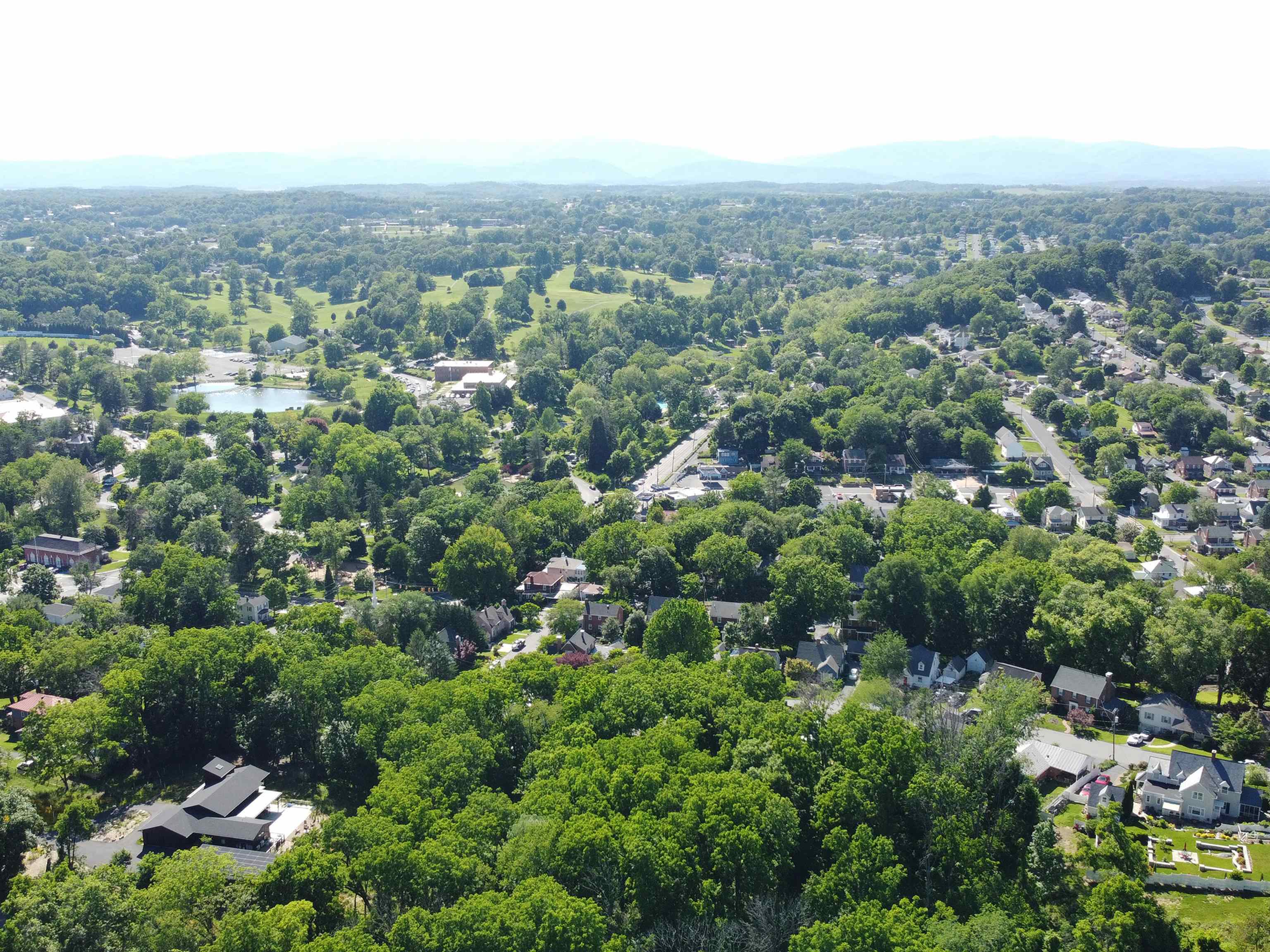 215 VIRGINIA AVE, STAUNTON, Virginia 24401, 2 Bedrooms Bedrooms, ,2 BathroomsBathrooms,Residential,215 VIRGINIA AVE,678027 MLS # 678027 215 VIRGINIA AVE, STAUNTON, Virginia 24401, 2 Bedrooms Bedrooms, ,2 BathroomsBathrooms,Residential,215 VIRGINIA AVE,678027 MLS # 678027