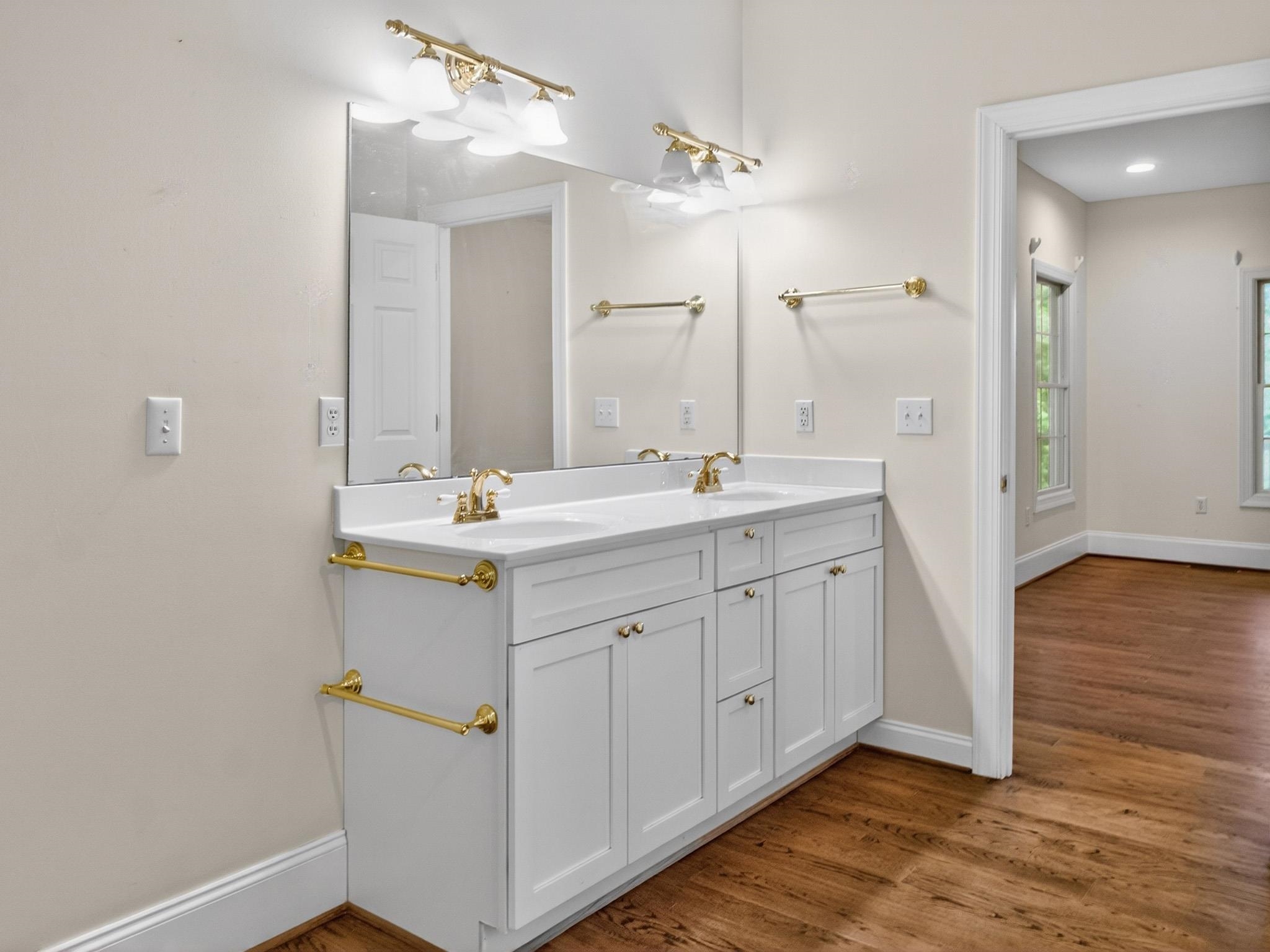 190 HENRY HILL DR, FAIRFIELD, Virginia 24435, 4 Bedrooms Bedrooms, ,3 BathroomsBathrooms,Residential,190 HENRY HILL DR,678028 MLS # 678028 190 HENRY HILL DR, FAIRFIELD, Virginia 24435, 4 Bedrooms Bedrooms, ,3 BathroomsBathrooms,Residential,190 HENRY HILL DR,678028 MLS # 678028