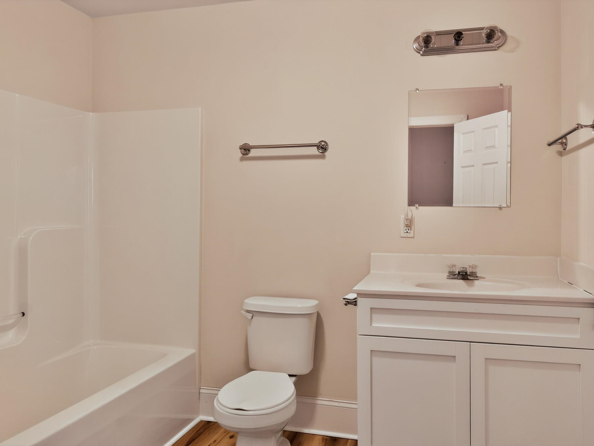 190 HENRY HILL DR, FAIRFIELD, Virginia 24435, 4 Bedrooms Bedrooms, ,3 BathroomsBathrooms,Residential,190 HENRY HILL DR,678028 MLS # 678028 190 HENRY HILL DR, FAIRFIELD, Virginia 24435, 4 Bedrooms Bedrooms, ,3 BathroomsBathrooms,Residential,190 HENRY HILL DR,678028 MLS # 678028