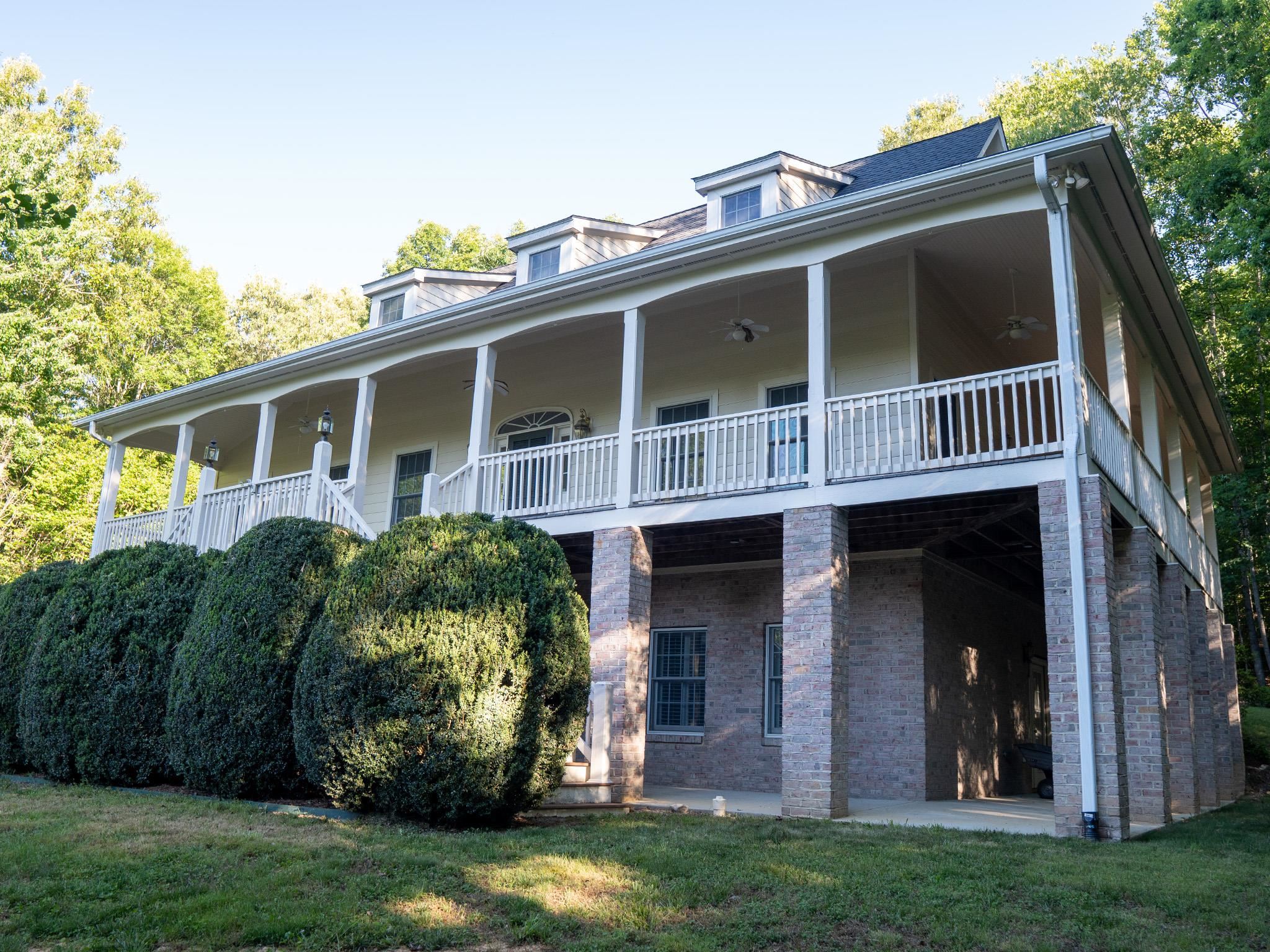 190 HENRY HILL DR, FAIRFIELD, Virginia 24435, 4 Bedrooms Bedrooms, ,3 BathroomsBathrooms,Residential,190 HENRY HILL DR,678028 MLS # 678028 190 HENRY HILL DR, FAIRFIELD, Virginia 24435, 4 Bedrooms Bedrooms, ,3 BathroomsBathrooms,Residential,190 HENRY HILL DR,678028 MLS # 678028
