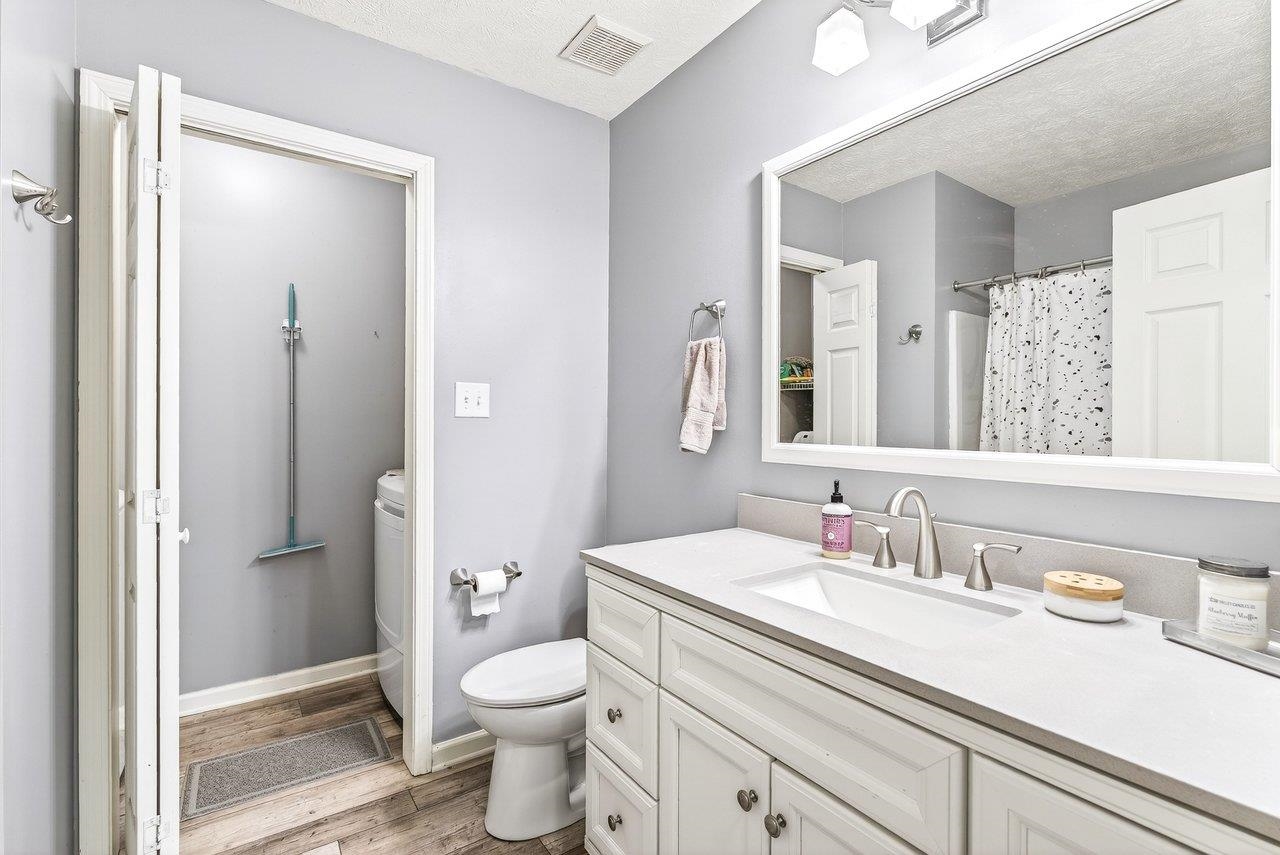 119 BURNERS CIR, MCGAHEYSVILLE, Virginia 22840, 5 Bedrooms Bedrooms, ,3 BathroomsBathrooms,Residential,119 BURNERS CIR,678033 MLS # 678033 119 BURNERS CIR, MCGAHEYSVILLE, Virginia 22840, 5 Bedrooms Bedrooms, ,3 BathroomsBathrooms,Residential,119 BURNERS CIR,678033 MLS # 678033
