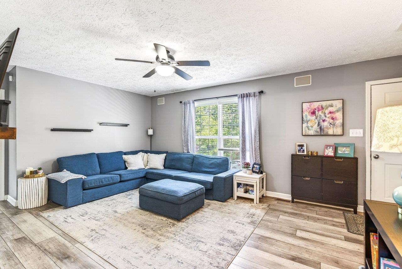 119 BURNERS CIR, MCGAHEYSVILLE, Virginia 22840, 5 Bedrooms Bedrooms, ,3 BathroomsBathrooms,Residential,119 BURNERS CIR,678033 MLS # 678033 119 BURNERS CIR, MCGAHEYSVILLE, Virginia 22840, 5 Bedrooms Bedrooms, ,3 BathroomsBathrooms,Residential,119 BURNERS CIR,678033 MLS # 678033