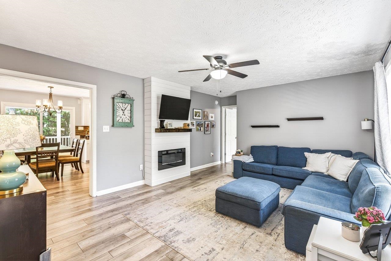 119 BURNERS CIR, MCGAHEYSVILLE, Virginia 22840, 5 Bedrooms Bedrooms, ,3 BathroomsBathrooms,Residential,119 BURNERS CIR,678033 MLS # 678033 119 BURNERS CIR, MCGAHEYSVILLE, Virginia 22840, 5 Bedrooms Bedrooms, ,3 BathroomsBathrooms,Residential,119 BURNERS CIR,678033 MLS # 678033