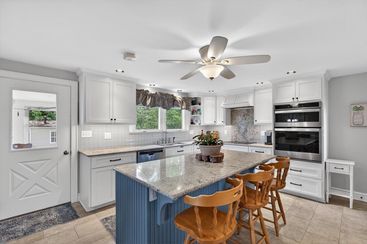3398 OLD THIRTY THREE RD, ROCKINGHAM, Virginia 22801, 5 Bedrooms Bedrooms, ,3 BathroomsBathrooms,Residential,3398 OLD THIRTY THREE RD,678034 MLS # 678034 3398 OLD THIRTY THREE RD, ROCKINGHAM, Virginia 22801, 5 Bedrooms Bedrooms, ,3 BathroomsBathrooms,Residential,3398 OLD THIRTY THREE RD,678034 MLS # 678034