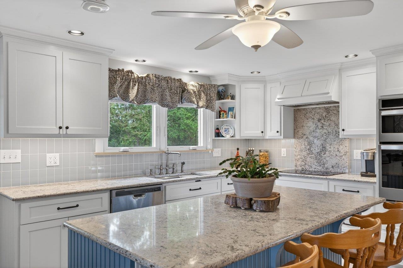 3398 OLD THIRTY THREE RD, ROCKINGHAM, Virginia 22801, 5 Bedrooms Bedrooms, ,3 BathroomsBathrooms,Residential,3398 OLD THIRTY THREE RD,678034 MLS # 678034 3398 OLD THIRTY THREE RD, ROCKINGHAM, Virginia 22801, 5 Bedrooms Bedrooms, ,3 BathroomsBathrooms,Residential,3398 OLD THIRTY THREE RD,678034 MLS # 678034