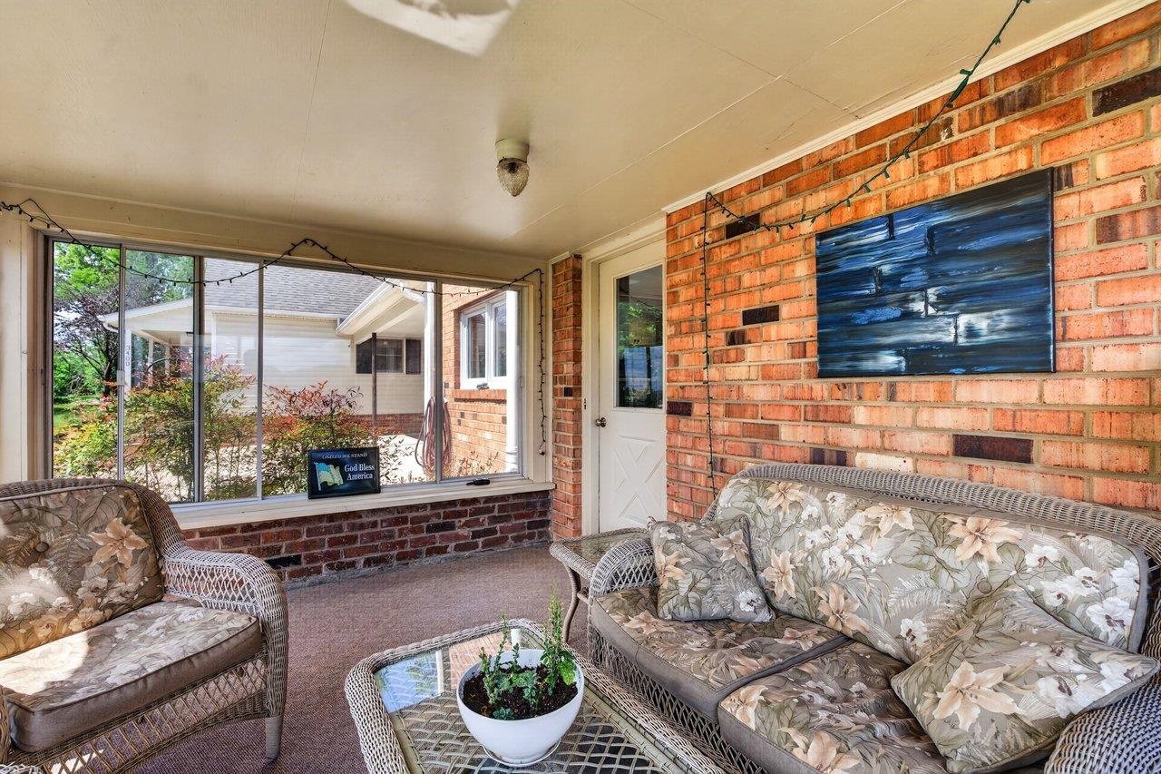 3398 OLD THIRTY THREE RD, ROCKINGHAM, Virginia 22801, 5 Bedrooms Bedrooms, ,3 BathroomsBathrooms,Residential,3398 OLD THIRTY THREE RD,678034 MLS # 678034 3398 OLD THIRTY THREE RD, ROCKINGHAM, Virginia 22801, 5 Bedrooms Bedrooms, ,3 BathroomsBathrooms,Residential,3398 OLD THIRTY THREE RD,678034 MLS # 678034
