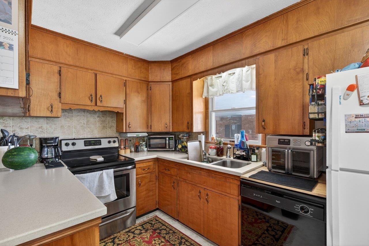 3398 OLD THIRTY THREE RD, ROCKINGHAM, Virginia 22801, 5 Bedrooms Bedrooms, ,3 BathroomsBathrooms,Residential,3398 OLD THIRTY THREE RD,678034 MLS # 678034 3398 OLD THIRTY THREE RD, ROCKINGHAM, Virginia 22801, 5 Bedrooms Bedrooms, ,3 BathroomsBathrooms,Residential,3398 OLD THIRTY THREE RD,678034 MLS # 678034