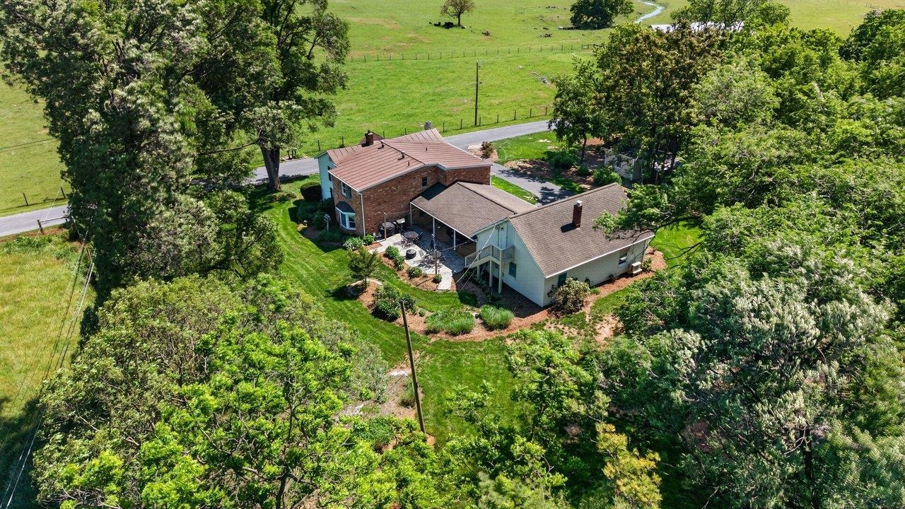 3398 OLD THIRTY THREE RD, ROCKINGHAM, Virginia 22801, 5 Bedrooms Bedrooms, ,3 BathroomsBathrooms,Residential,3398 OLD THIRTY THREE RD,678034 MLS # 678034 3398 OLD THIRTY THREE RD, ROCKINGHAM, Virginia 22801, 5 Bedrooms Bedrooms, ,3 BathroomsBathrooms,Residential,3398 OLD THIRTY THREE RD,678034 MLS # 678034