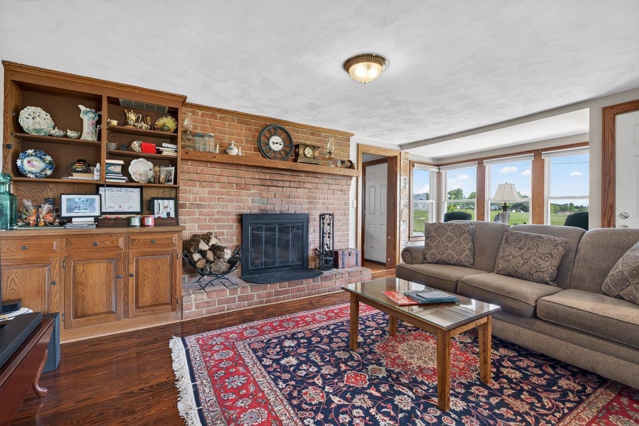 3398 OLD THIRTY THREE RD, ROCKINGHAM, Virginia 22801, 5 Bedrooms Bedrooms, ,3 BathroomsBathrooms,Residential,3398 OLD THIRTY THREE RD,678034 MLS # 678034 3398 OLD THIRTY THREE RD, ROCKINGHAM, Virginia 22801, 5 Bedrooms Bedrooms, ,3 BathroomsBathrooms,Residential,3398 OLD THIRTY THREE RD,678034 MLS # 678034