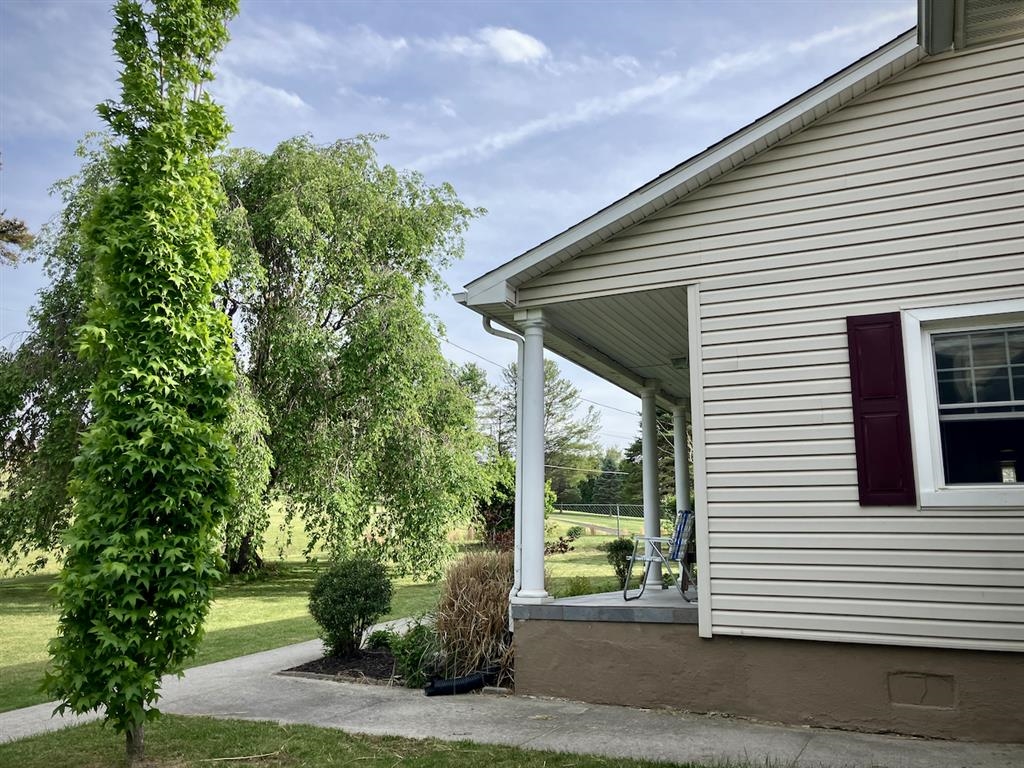 371 NATIONAL AVE, STAUNTON, Virginia 24401, 4 Bedrooms Bedrooms, ,1 BathroomBathrooms,Residential,371 NATIONAL AVE,678042 MLS # 678042 371 NATIONAL AVE, STAUNTON, Virginia 24401, 4 Bedrooms Bedrooms, ,1 BathroomBathrooms,Residential,371 NATIONAL AVE,678042 MLS # 678042