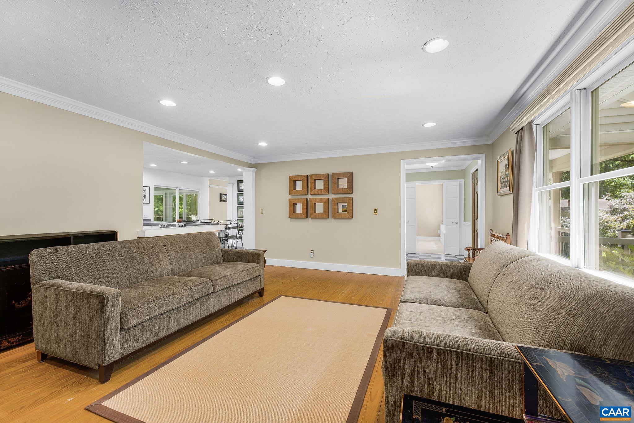 125 VINCENNES RD, CHARLOTTESVILLE, Virginia 22911, 4 Bedrooms Bedrooms, ,2 BathroomsBathrooms,Residential,125 VINCENNES RD,678051 MLS # 678051