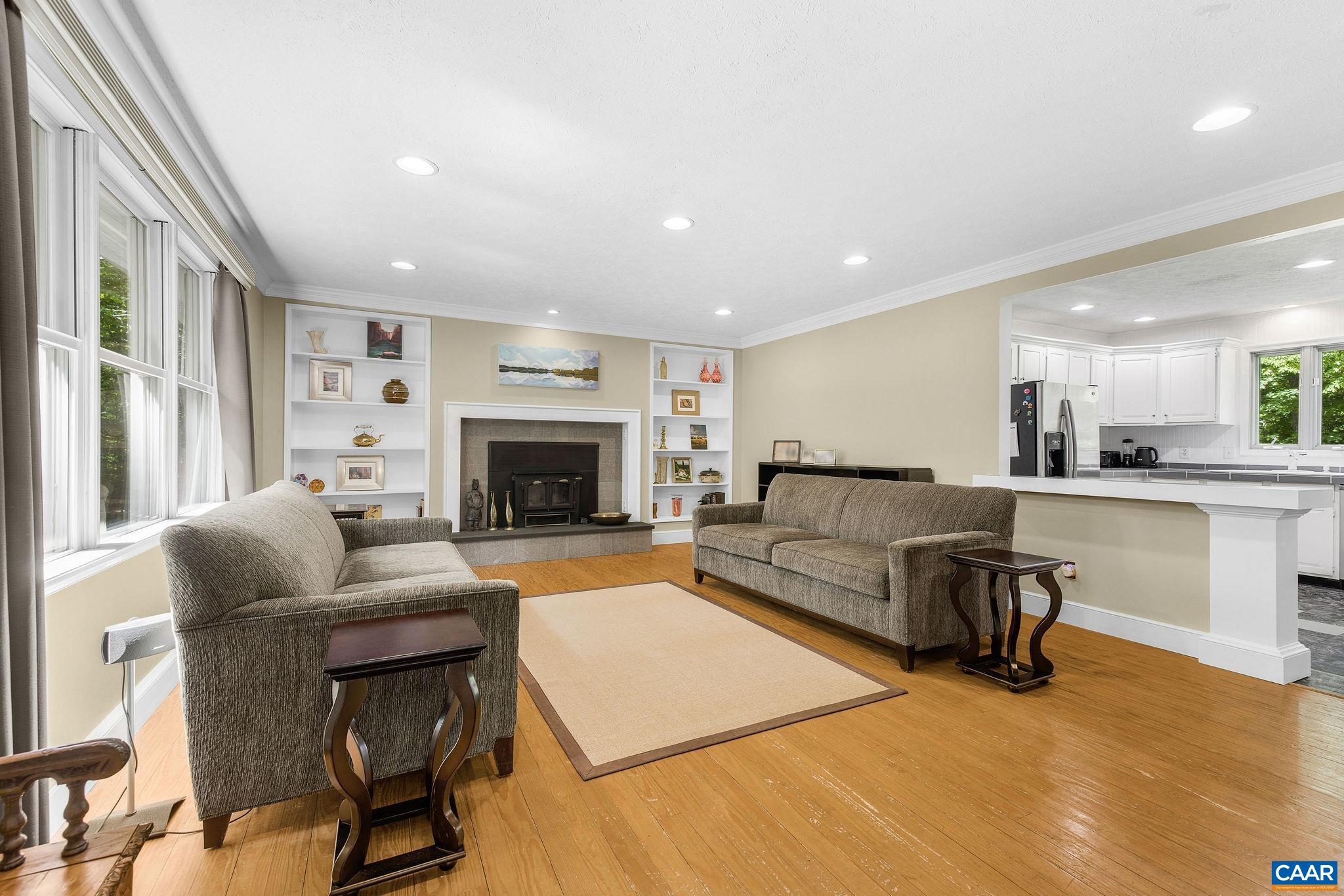 125 VINCENNES RD, CHARLOTTESVILLE, Virginia 22911, 4 Bedrooms Bedrooms, ,2 BathroomsBathrooms,Residential,125 VINCENNES RD,678051 MLS # 678051