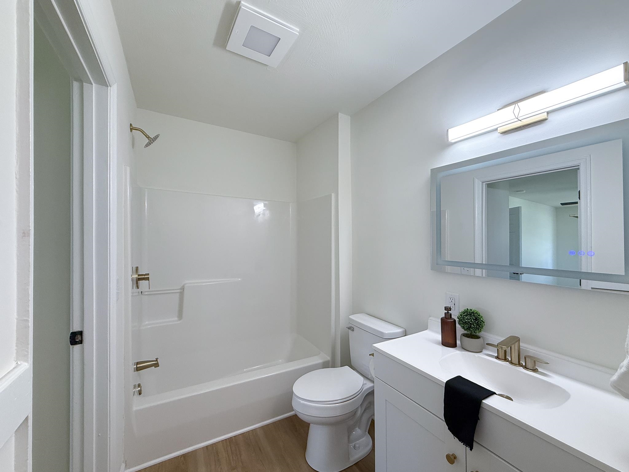 101 LOUDOUN AVE, WAYNESBORO, Virginia 22980, 3 Bedrooms Bedrooms, ,2 BathroomsBathrooms,Residential,101 LOUDOUN AVE,678052 MLS # 678052 101 LOUDOUN AVE, WAYNESBORO, Virginia 22980, 3 Bedrooms Bedrooms, ,2 BathroomsBathrooms,Residential,101 LOUDOUN AVE,678052 MLS # 678052