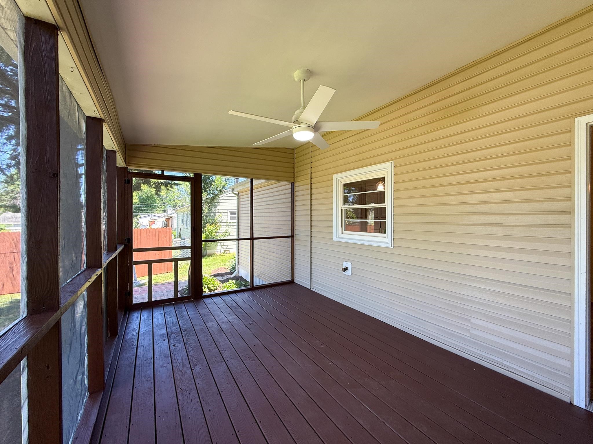 101 LOUDOUN AVE, WAYNESBORO, Virginia 22980, 3 Bedrooms Bedrooms, ,2 BathroomsBathrooms,Residential,101 LOUDOUN AVE,678052 MLS # 678052 101 LOUDOUN AVE, WAYNESBORO, Virginia 22980, 3 Bedrooms Bedrooms, ,2 BathroomsBathrooms,Residential,101 LOUDOUN AVE,678052 MLS # 678052