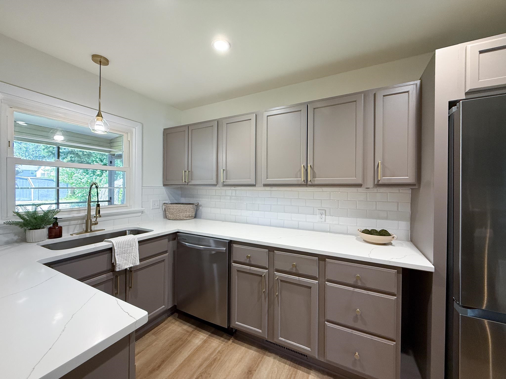 101 LOUDOUN AVE, WAYNESBORO, Virginia 22980, 3 Bedrooms Bedrooms, ,2 BathroomsBathrooms,Residential,101 LOUDOUN AVE,678052 MLS # 678052 101 LOUDOUN AVE, WAYNESBORO, Virginia 22980, 3 Bedrooms Bedrooms, ,2 BathroomsBathrooms,Residential,101 LOUDOUN AVE,678052 MLS # 678052