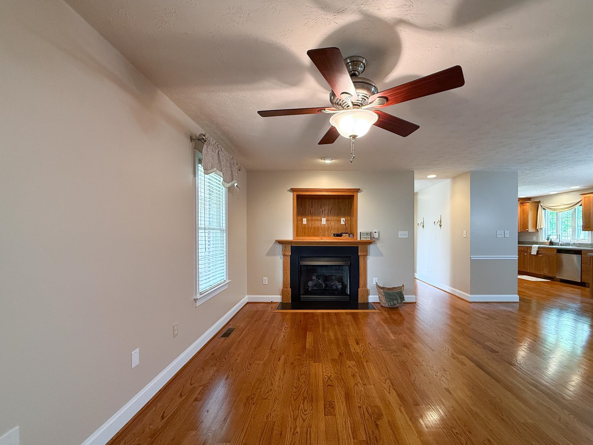 43 LYNN CIR, STUARTS DRAFT, Virginia 24477, 3 Bedrooms Bedrooms, ,2 BathroomsBathrooms,Residential,43 LYNN CIR,678054 MLS # 678054 43 LYNN CIR, STUARTS DRAFT, Virginia 24477, 3 Bedrooms Bedrooms, ,2 BathroomsBathrooms,Residential,43 LYNN CIR,678054 MLS # 678054