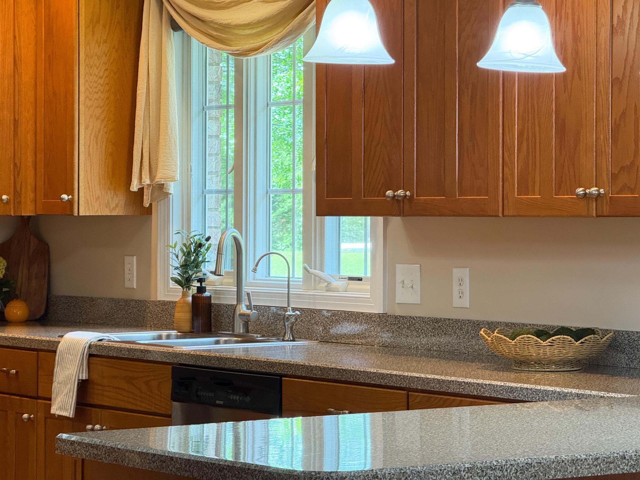 43 LYNN CIR, STUARTS DRAFT, Virginia 24477, 3 Bedrooms Bedrooms, ,2 BathroomsBathrooms,Residential,43 LYNN CIR,678054 MLS # 678054 43 LYNN CIR, STUARTS DRAFT, Virginia 24477, 3 Bedrooms Bedrooms, ,2 BathroomsBathrooms,Residential,43 LYNN CIR,678054 MLS # 678054