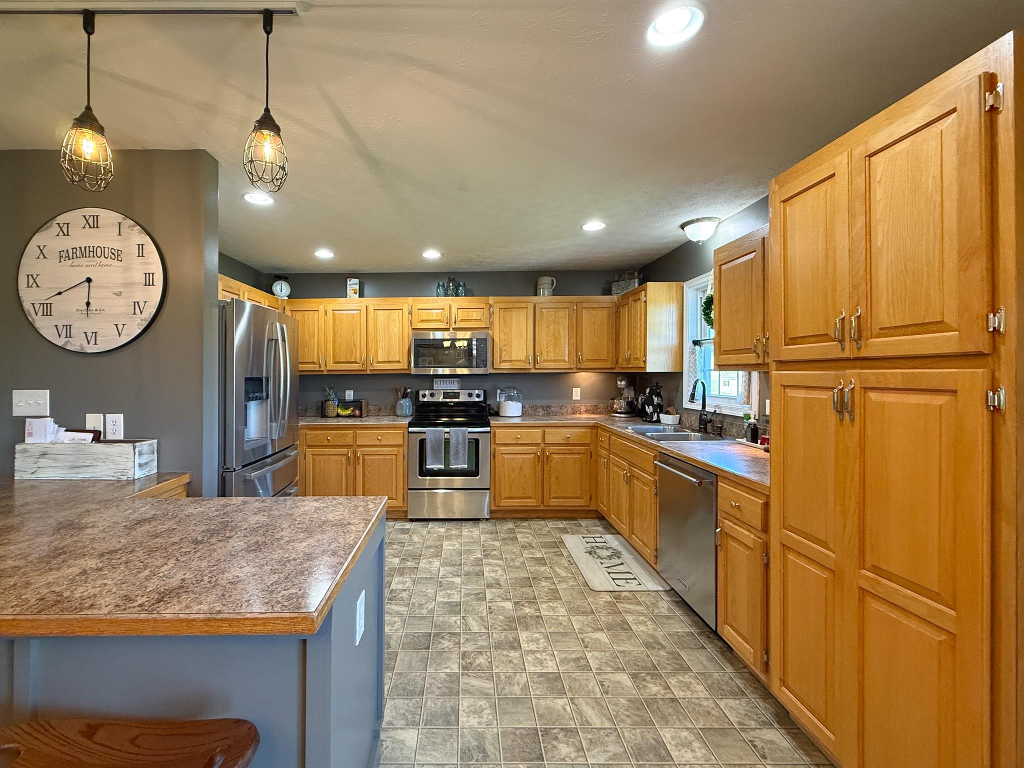 3660 OLD GREENVILLE RD, STAUNTON, Virginia 24401, 3 Bedrooms Bedrooms, ,2 BathroomsBathrooms,Residential,3660 OLD GREENVILLE RD,678057 MLS # 678057