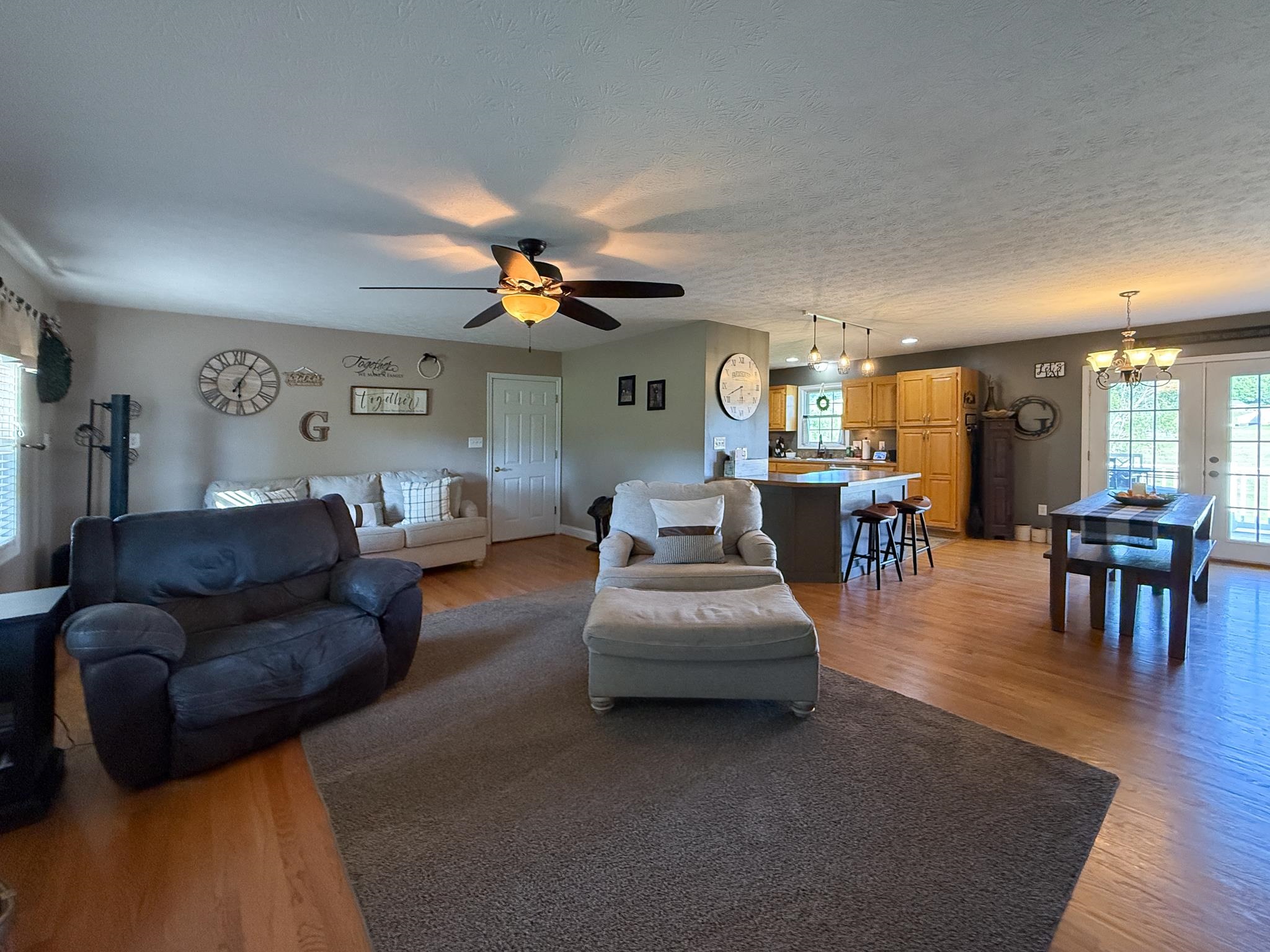 3660 OLD GREENVILLE RD, STAUNTON, Virginia 24401, 3 Bedrooms Bedrooms, ,2 BathroomsBathrooms,Residential,3660 OLD GREENVILLE RD,678057 MLS # 678057
