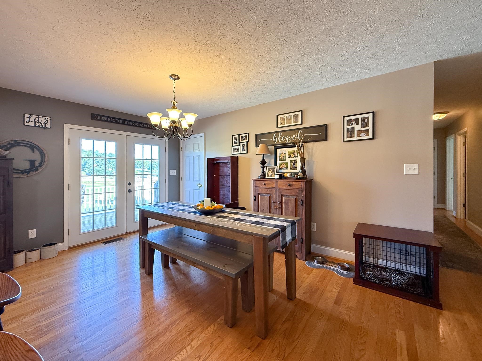 3660 OLD GREENVILLE RD, STAUNTON, Virginia 24401, 3 Bedrooms Bedrooms, ,2 BathroomsBathrooms,Residential,3660 OLD GREENVILLE RD,678057 MLS # 678057