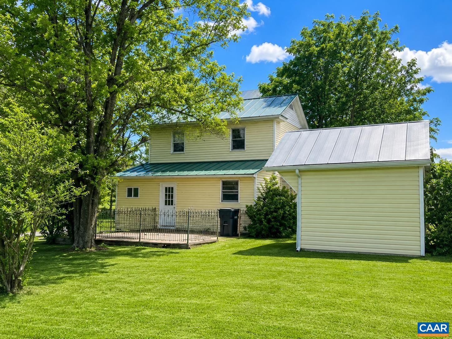 871 NEW HOPE RD, STAUNTON, Virginia 24401, 2 Bedrooms Bedrooms, ,1 BathroomBathrooms,Residential,871 NEW HOPE RD,678058 MLS # 678058