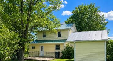 871 NEW HOPE RD, STAUNTON, Virginia 24401, 2 Bedrooms Bedrooms, ,1 BathroomBathrooms,Residential,871 NEW HOPE RD,678058 MLS # 678058