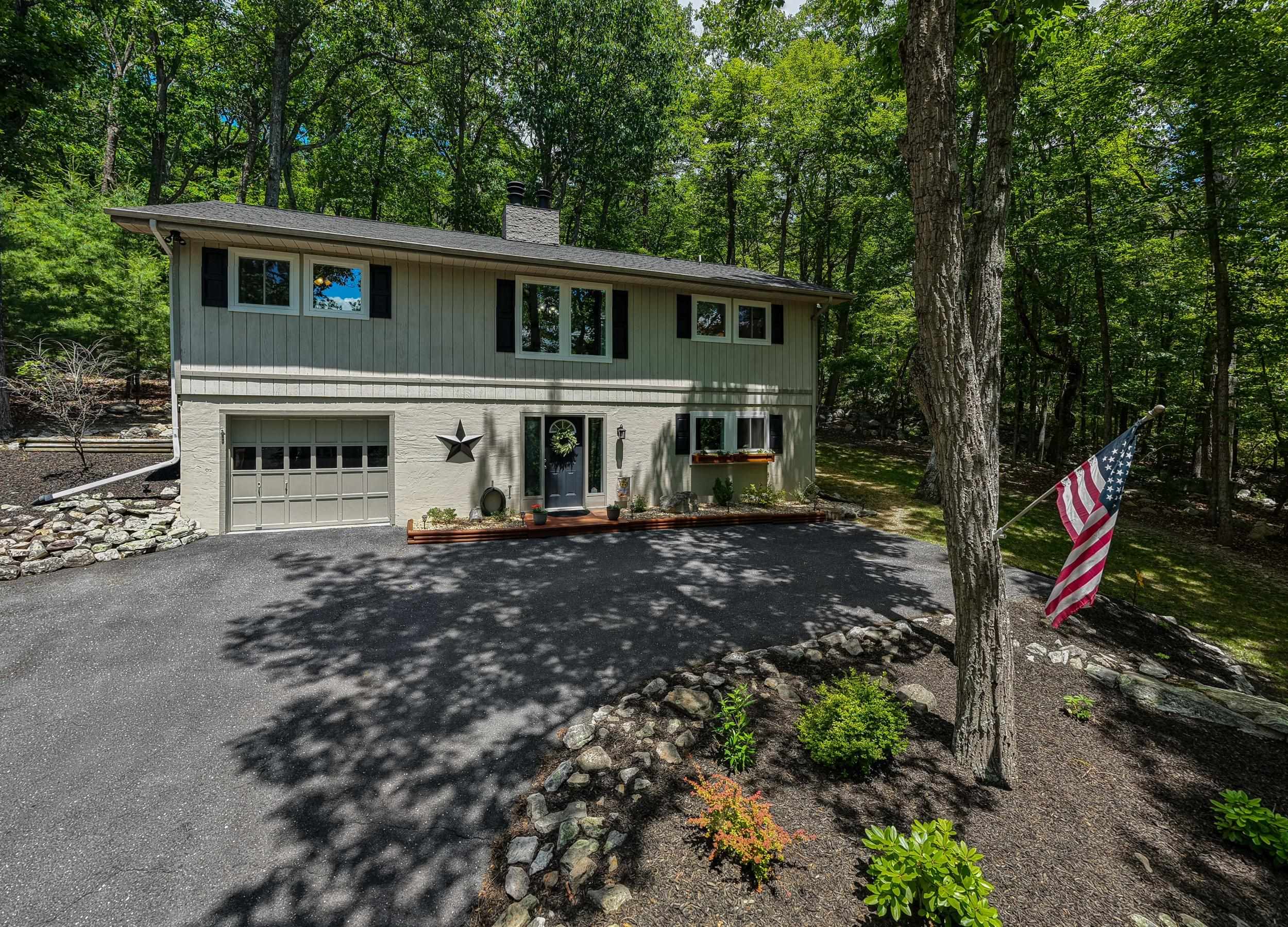 294 CONGERS LN, MCGAHEYSVILLE, Virginia 22840, 3 Bedrooms Bedrooms, ,2 BathroomsBathrooms,Residential,294 CONGERS LN,678059 MLS # 678059 294 CONGERS LN, MCGAHEYSVILLE, Virginia 22840, 3 Bedrooms Bedrooms, ,2 BathroomsBathrooms,Residential,294 CONGERS LN,678059 MLS # 678059