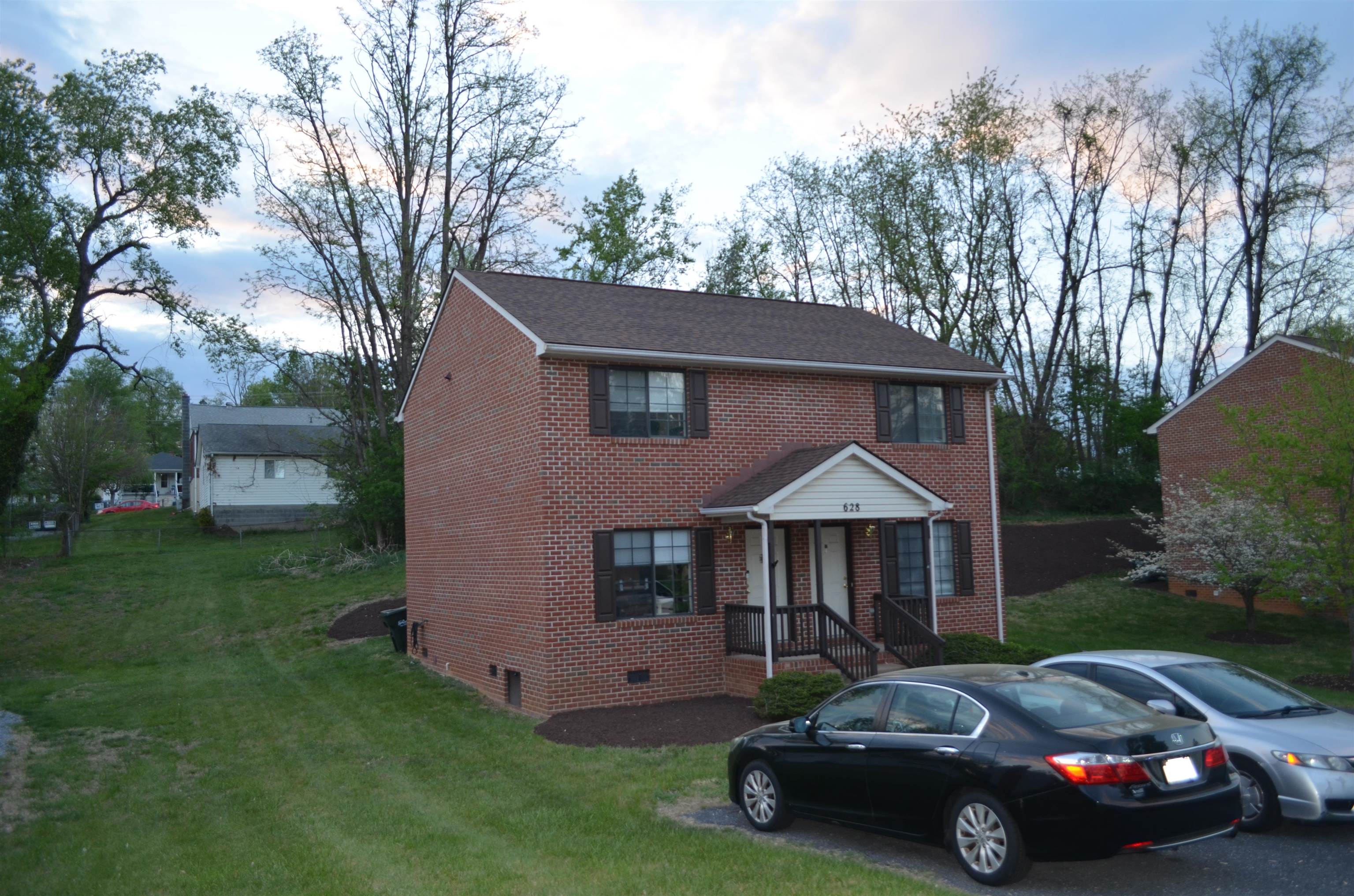 628 & 630 D ST, STAUNTON, Virginia 24401, ,Residential,628 & 630 D ST,657103 MLS # 657103 628 & 630 D ST, STAUNTON, Virginia 24401, ,Residential,628 & 630 D ST,657103 MLS # 657103