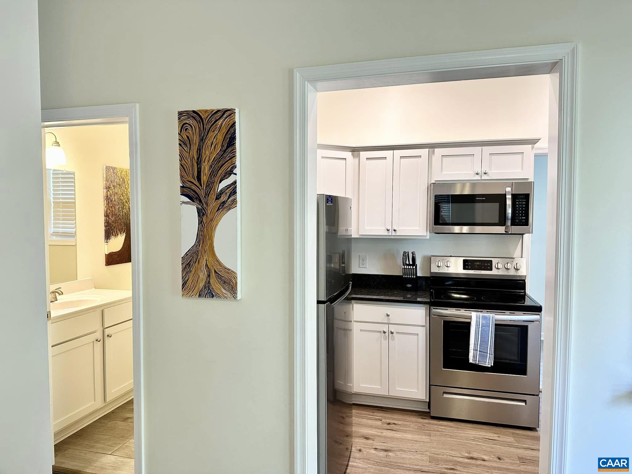 911 WEST ST, CHARLOTTESVILLE, Virginia 22903, ,Residential,911 WEST ST,677869 MLS # 677869