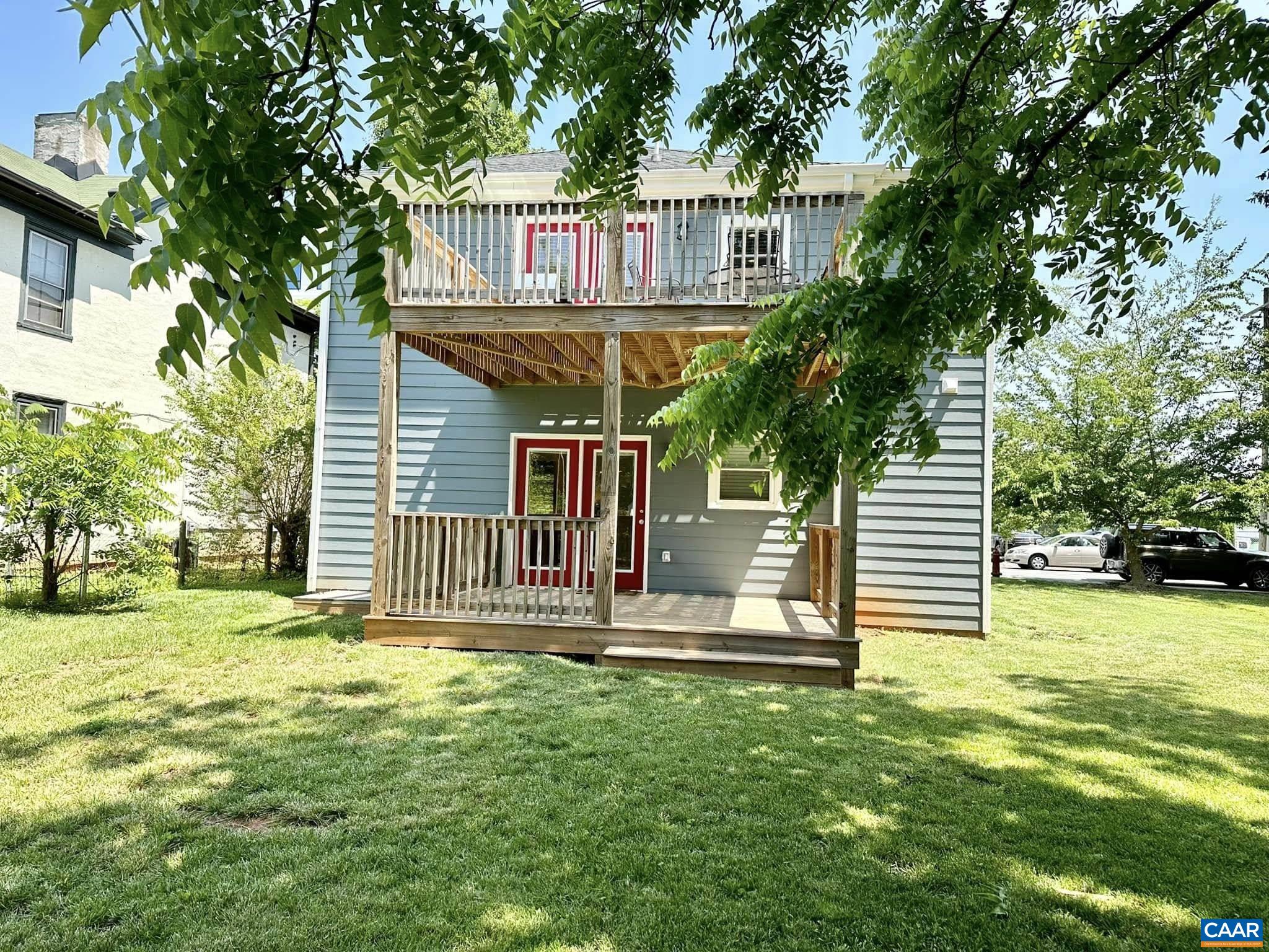 911 WEST ST, CHARLOTTESVILLE, Virginia 22903, ,Residential,911 WEST ST,677869 MLS # 677869
