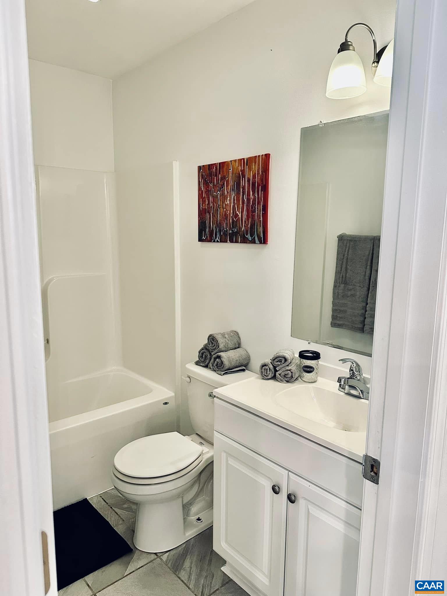 911 WEST ST, CHARLOTTESVILLE, Virginia 22903, ,Residential,911 WEST ST,677869 MLS # 677869