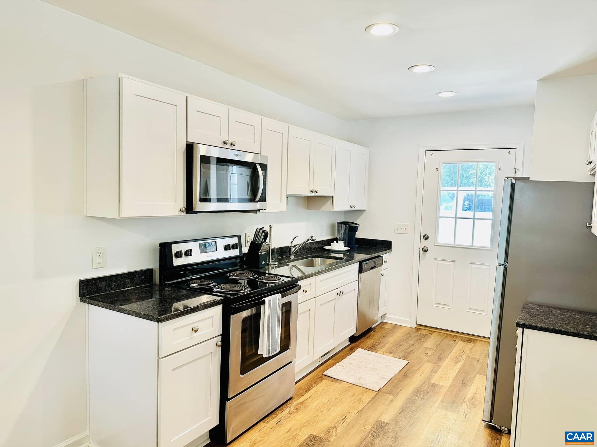 326 NW 10TH ST, CHARLOTTESVILLE, Virginia 22903, ,Residential,326 NW 10TH ST,677872 MLS # 677872