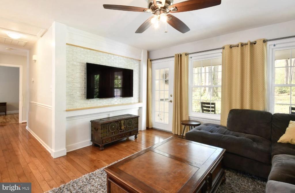 10816 CRESTWOOD DR, SPOTSYLVANIA, Virginia 22553, 3 Bedrooms Bedrooms, ,2 BathroomsBathrooms,Residential,10816 CRESTWOOD DR,VASP2042246 MLS # VASP2042246 10816 CRESTWOOD DR, SPOTSYLVANIA, Virginia 22553, 3 Bedrooms Bedrooms, ,2 BathroomsBathrooms,Residential,10816 CRESTWOOD DR,VASP2042246 MLS # VASP2042246