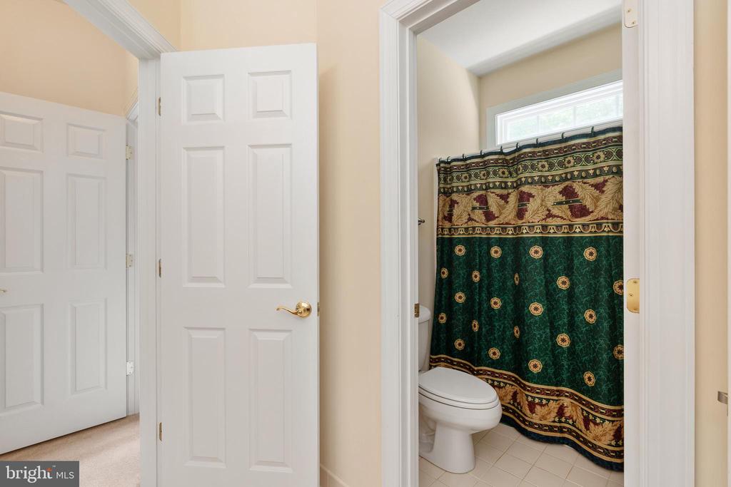 8622 LAROQUE RUN DR, FREDERICKSBURG, Virginia 22407, 4 Bedrooms Bedrooms, ,4 BathroomsBathrooms,Residential,8622 LAROQUE RUN DR,VASP2042228 MLS # VASP2042228 8622 LAROQUE RUN DR, FREDERICKSBURG, Virginia 22407, 4 Bedrooms Bedrooms, ,4 BathroomsBathrooms,Residential,8622 LAROQUE RUN DR,VASP2042228 MLS # VASP2042228