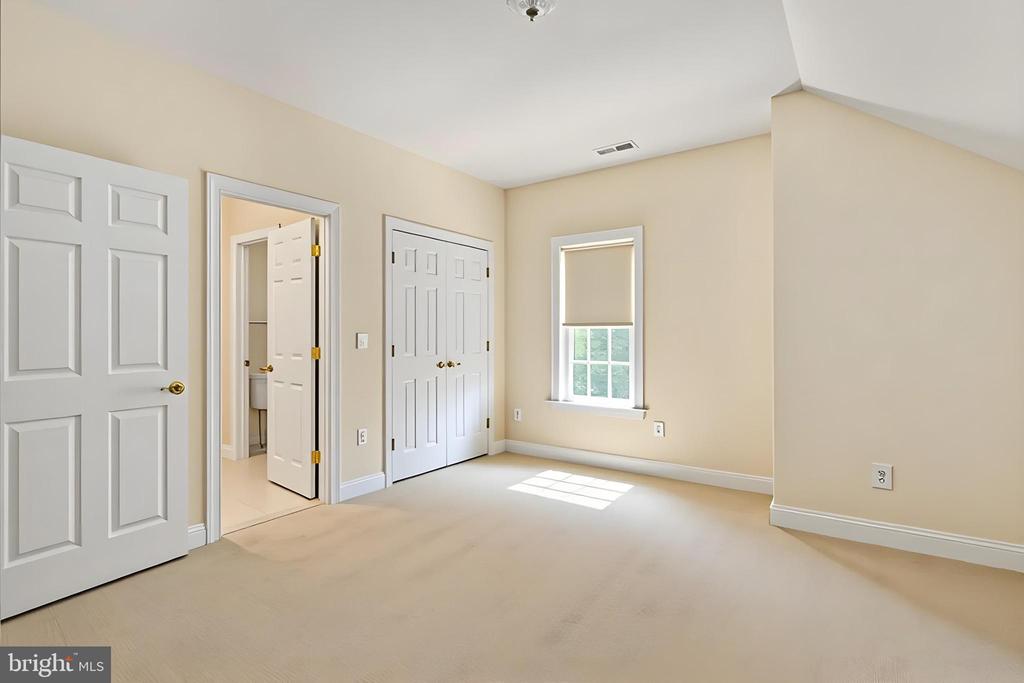 8622 LAROQUE RUN DR, FREDERICKSBURG, Virginia 22407, 4 Bedrooms Bedrooms, ,4 BathroomsBathrooms,Residential,8622 LAROQUE RUN DR,VASP2042228 MLS # VASP2042228 8622 LAROQUE RUN DR, FREDERICKSBURG, Virginia 22407, 4 Bedrooms Bedrooms, ,4 BathroomsBathrooms,Residential,8622 LAROQUE RUN DR,VASP2042228 MLS # VASP2042228