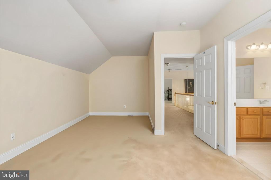 8622 LAROQUE RUN DR, FREDERICKSBURG, Virginia 22407, 4 Bedrooms Bedrooms, ,4 BathroomsBathrooms,Residential,8622 LAROQUE RUN DR,VASP2042228 MLS # VASP2042228 8622 LAROQUE RUN DR, FREDERICKSBURG, Virginia 22407, 4 Bedrooms Bedrooms, ,4 BathroomsBathrooms,Residential,8622 LAROQUE RUN DR,VASP2042228 MLS # VASP2042228
