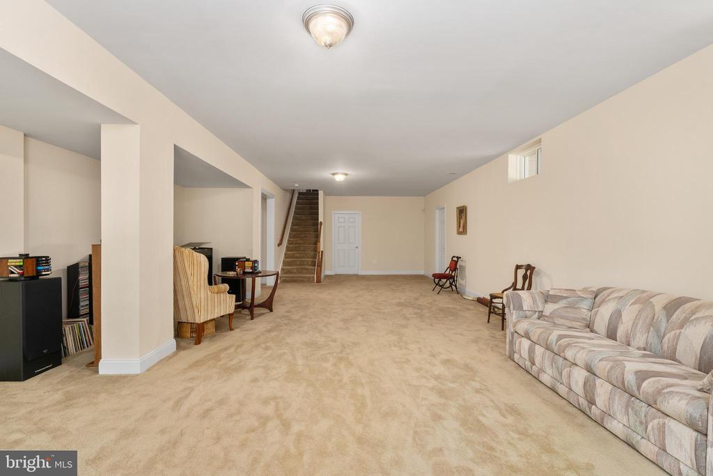 8622 LAROQUE RUN DR, FREDERICKSBURG, Virginia 22407, 4 Bedrooms Bedrooms, ,4 BathroomsBathrooms,Residential,8622 LAROQUE RUN DR,VASP2042228 MLS # VASP2042228 8622 LAROQUE RUN DR, FREDERICKSBURG, Virginia 22407, 4 Bedrooms Bedrooms, ,4 BathroomsBathrooms,Residential,8622 LAROQUE RUN DR,VASP2042228 MLS # VASP2042228