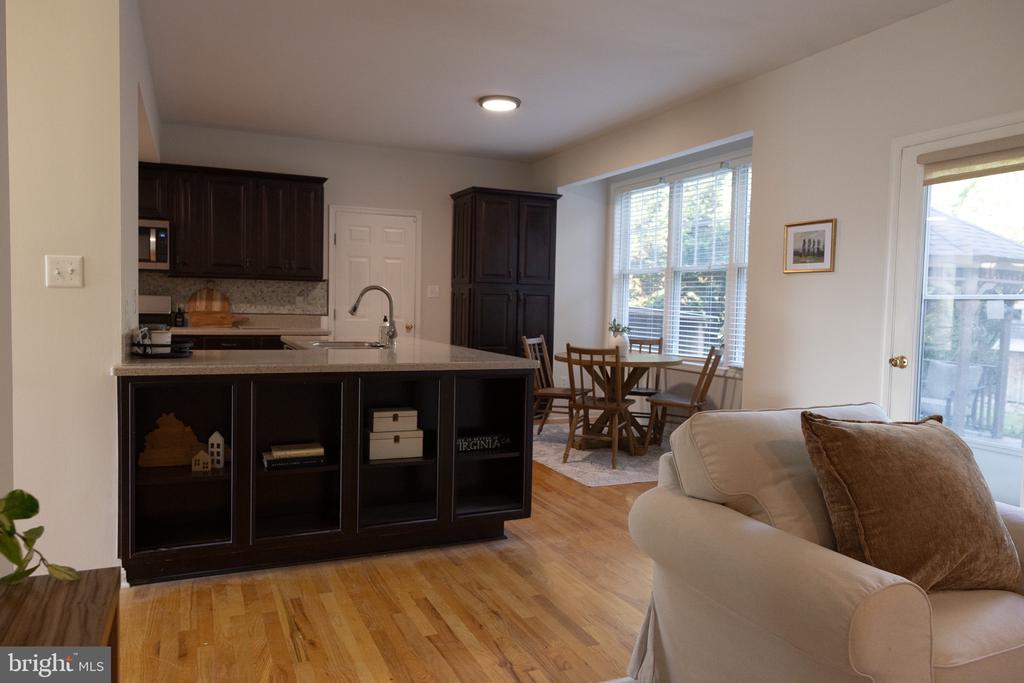 8411 ELDORADO DR, MARSHALL, Virginia 20115, 3 Bedrooms Bedrooms, ,2 BathroomsBathrooms,Residential,8411 ELDORADO DR,VAFQ2022206 MLS # VAFQ2022206 8411 ELDORADO DR, MARSHALL, Virginia 20115, 3 Bedrooms Bedrooms, ,2 BathroomsBathrooms,Residential,8411 ELDORADO DR,VAFQ2022206 MLS # VAFQ2022206