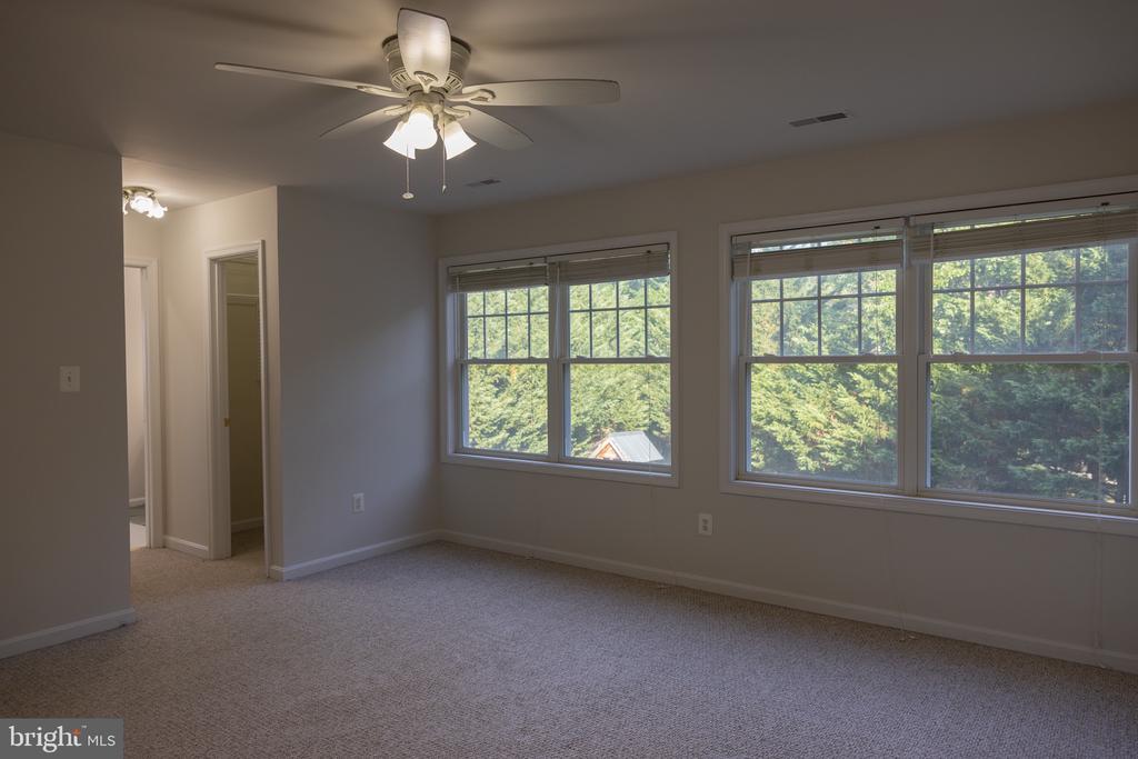 8411 ELDORADO DR, MARSHALL, Virginia 20115, 3 Bedrooms Bedrooms, ,2 BathroomsBathrooms,Residential,8411 ELDORADO DR,VAFQ2022206 MLS # VAFQ2022206 8411 ELDORADO DR, MARSHALL, Virginia 20115, 3 Bedrooms Bedrooms, ,2 BathroomsBathrooms,Residential,8411 ELDORADO DR,VAFQ2022206 MLS # VAFQ2022206