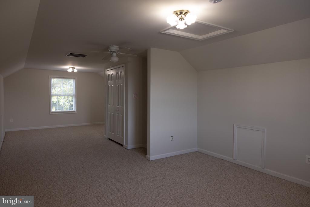 8411 ELDORADO DR, MARSHALL, Virginia 20115, 3 Bedrooms Bedrooms, ,2 BathroomsBathrooms,Residential,8411 ELDORADO DR,VAFQ2022206 MLS # VAFQ2022206 8411 ELDORADO DR, MARSHALL, Virginia 20115, 3 Bedrooms Bedrooms, ,2 BathroomsBathrooms,Residential,8411 ELDORADO DR,VAFQ2022206 MLS # VAFQ2022206