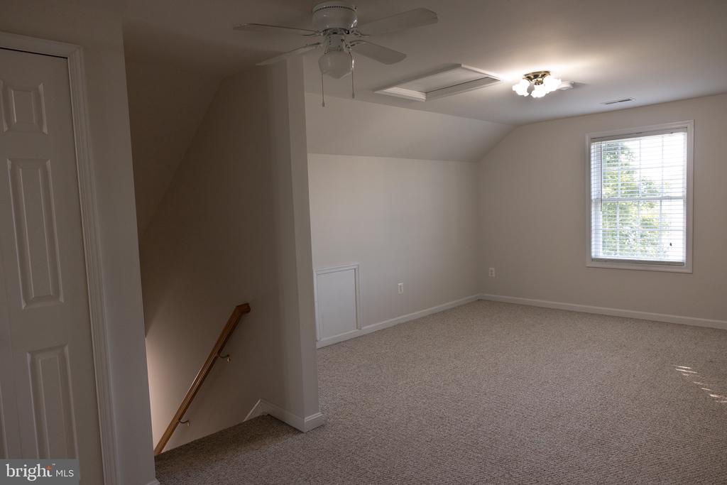 8411 ELDORADO DR, MARSHALL, Virginia 20115, 3 Bedrooms Bedrooms, ,2 BathroomsBathrooms,Residential,8411 ELDORADO DR,VAFQ2022206 MLS # VAFQ2022206 8411 ELDORADO DR, MARSHALL, Virginia 20115, 3 Bedrooms Bedrooms, ,2 BathroomsBathrooms,Residential,8411 ELDORADO DR,VAFQ2022206 MLS # VAFQ2022206