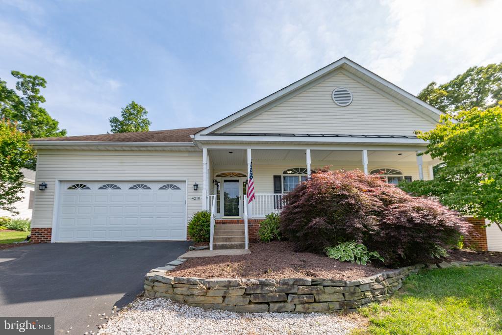 4210 STONEHAVEN WAY, FREDERICKSBURG, Virginia 22408, 3 Bedrooms Bedrooms, ,2 BathroomsBathrooms,Residential,4210 STONEHAVEN WAY,VASP2042332 MLS # VASP2042332 4210 STONEHAVEN WAY, FREDERICKSBURG, Virginia 22408, 3 Bedrooms Bedrooms, ,2 BathroomsBathrooms,Residential,4210 STONEHAVEN WAY,VASP2042332 MLS # VASP2042332