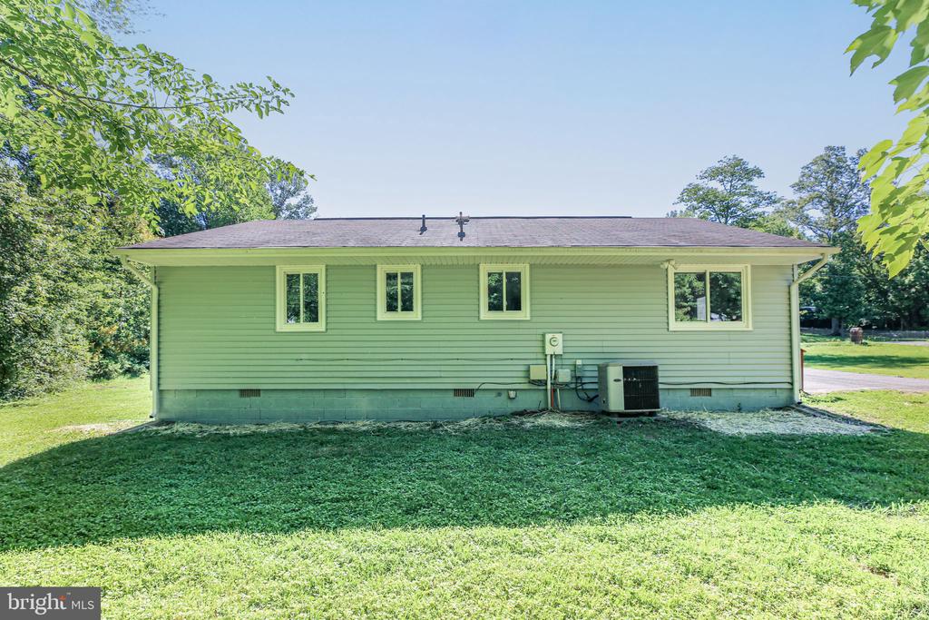 10802 PIEDMONT DR, FREDERICKSBURG, Virginia 22407, 3 Bedrooms Bedrooms, ,1 BathroomBathrooms,Residential,10802 PIEDMONT DR,VASP2042388 MLS # VASP2042388 10802 PIEDMONT DR, FREDERICKSBURG, Virginia 22407, 3 Bedrooms Bedrooms, ,1 BathroomBathrooms,Residential,10802 PIEDMONT DR,VASP2042388 MLS # VASP2042388