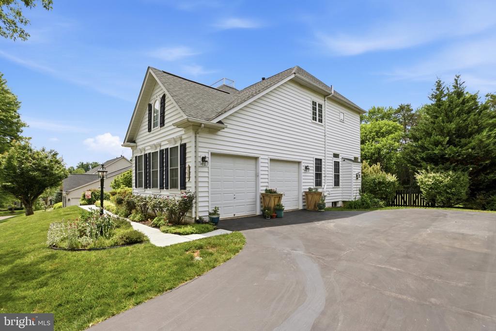 7584 BALD EAGLE DR, WARRENTON, Virginia 20187, 5 Bedrooms Bedrooms, ,3 BathroomsBathrooms,Residential,7584 BALD EAGLE DR,VAFQ2022302 MLS # VAFQ2022302 7584 BALD EAGLE DR, WARRENTON, Virginia 20187, 5 Bedrooms Bedrooms, ,3 BathroomsBathrooms,Residential,7584 BALD EAGLE DR,VAFQ2022302 MLS # VAFQ2022302