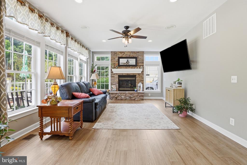 7584 BALD EAGLE DR, WARRENTON, Virginia 20187, 5 Bedrooms Bedrooms, ,3 BathroomsBathrooms,Residential,7584 BALD EAGLE DR,VAFQ2022302 MLS # VAFQ2022302 7584 BALD EAGLE DR, WARRENTON, Virginia 20187, 5 Bedrooms Bedrooms, ,3 BathroomsBathrooms,Residential,7584 BALD EAGLE DR,VAFQ2022302 MLS # VAFQ2022302