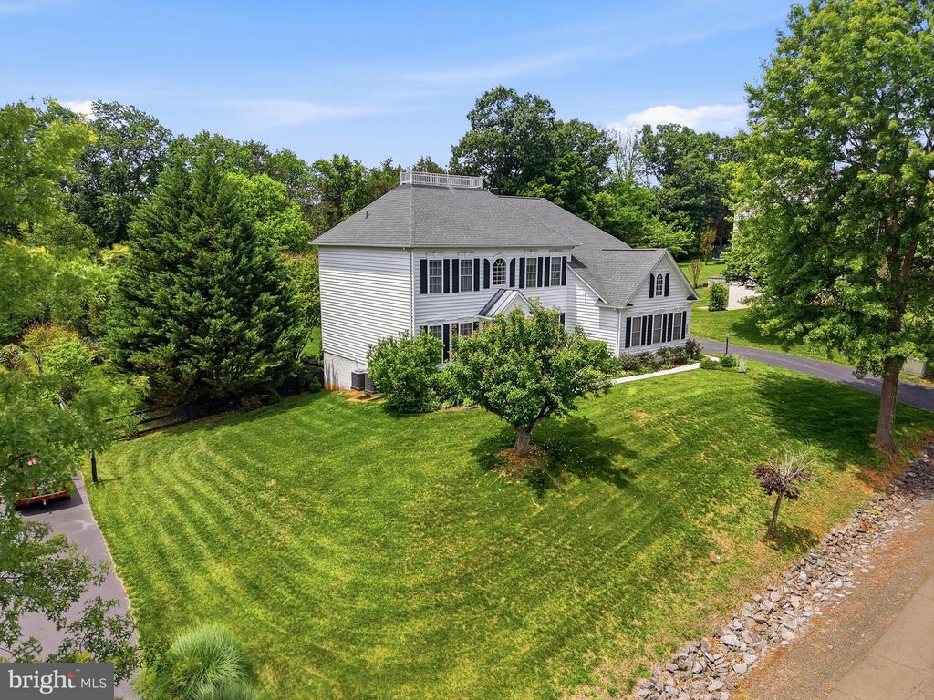 7584 BALD EAGLE DR, WARRENTON, Virginia 20187, 5 Bedrooms Bedrooms, ,3 BathroomsBathrooms,Residential,7584 BALD EAGLE DR,VAFQ2022302 MLS # VAFQ2022302 7584 BALD EAGLE DR, WARRENTON, Virginia 20187, 5 Bedrooms Bedrooms, ,3 BathroomsBathrooms,Residential,7584 BALD EAGLE DR,VAFQ2022302 MLS # VAFQ2022302