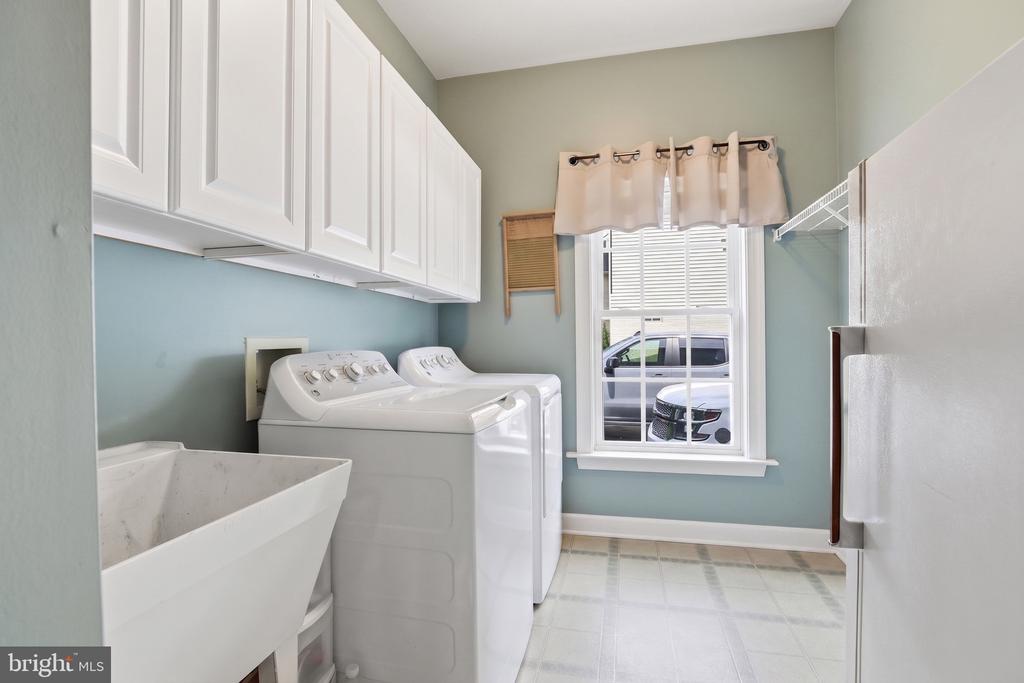 7584 BALD EAGLE DR, WARRENTON, Virginia 20187, 5 Bedrooms Bedrooms, ,3 BathroomsBathrooms,Residential,7584 BALD EAGLE DR,VAFQ2022302 MLS # VAFQ2022302 7584 BALD EAGLE DR, WARRENTON, Virginia 20187, 5 Bedrooms Bedrooms, ,3 BathroomsBathrooms,Residential,7584 BALD EAGLE DR,VAFQ2022302 MLS # VAFQ2022302